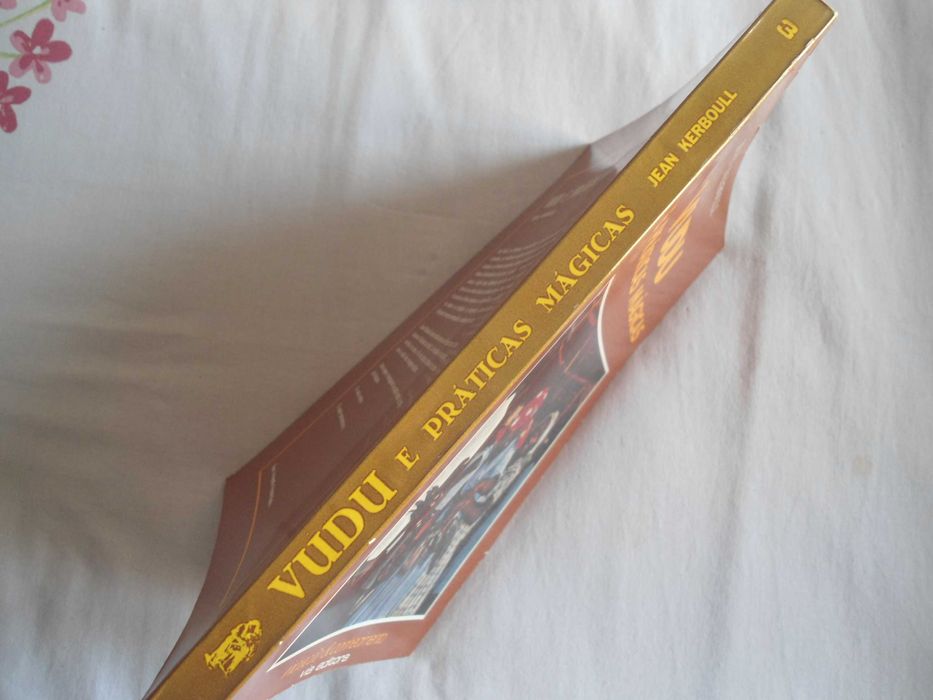 Vudu e práticas Mágicas por Jean Kerboull