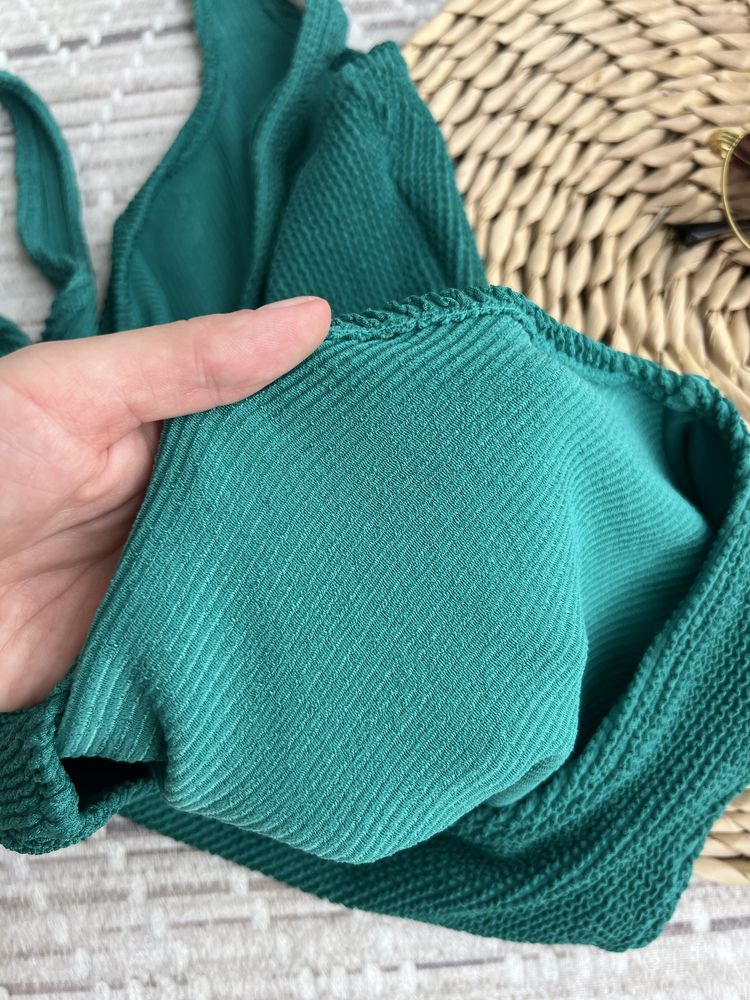 Accessorize купальник суцільний здільний зелений смарагдовий у рубчик