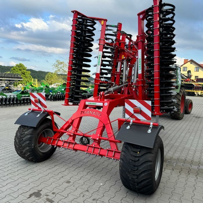 Brona talerzowa hydrauliczna grano 4.5m tornado talerze 560 ofas NOWA