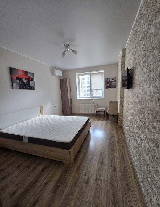Оренда 1 кімнатна нова квартира 37м2, новий будинок, зачинена територ