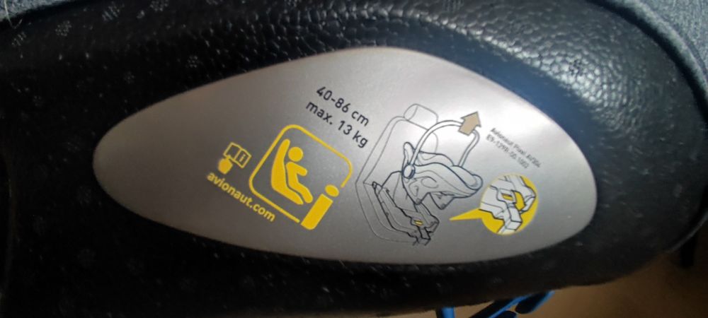 Fotelik samochodowy Avionaut Pixel AV304 + Baza ISOFIX +  Adaptery