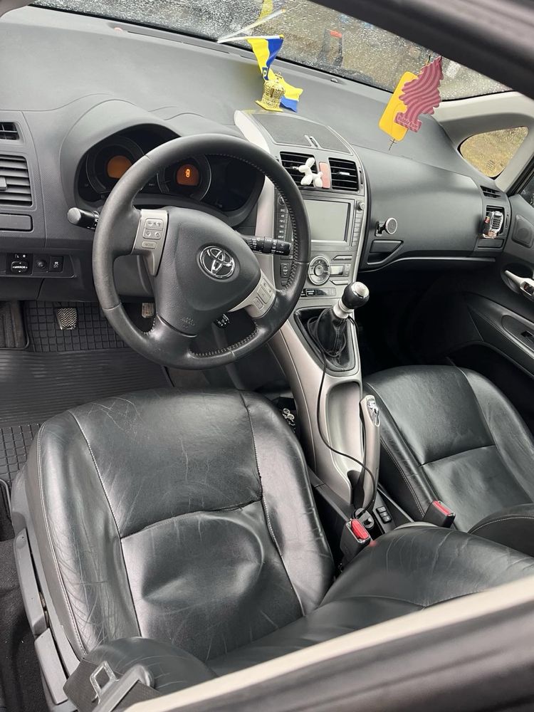 Разборка шрот Тойота Аурис 2006-2012 запчасти Toyota Auris E15