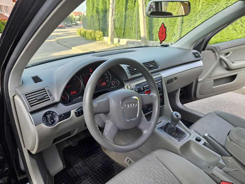 Sprzedam Audi A4 B7 2005.Rok 2.0 Diesel 140KM
