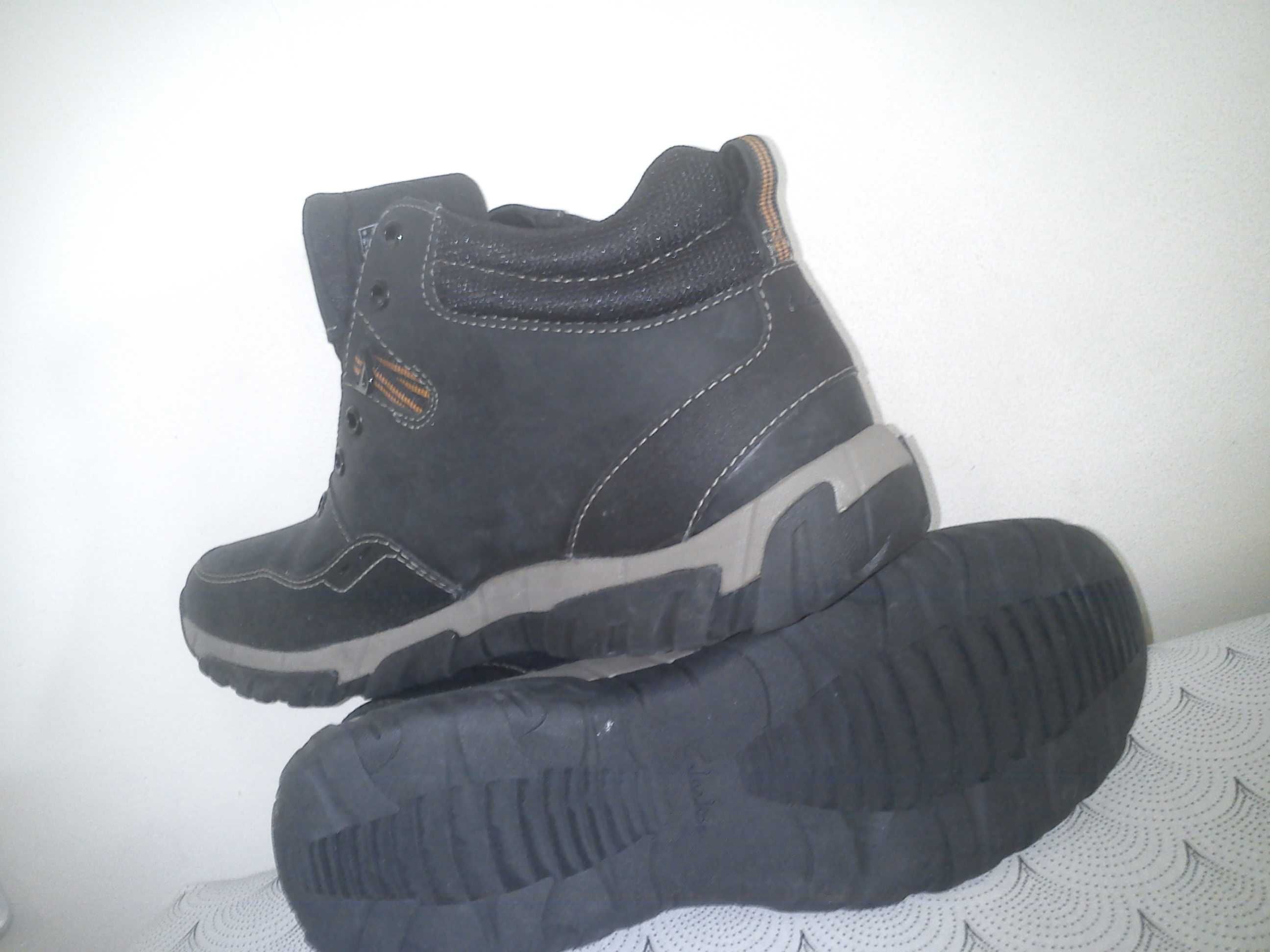 clarks 44/29,5 nowe skóra grafitowe sklep 600 wodoszczelne