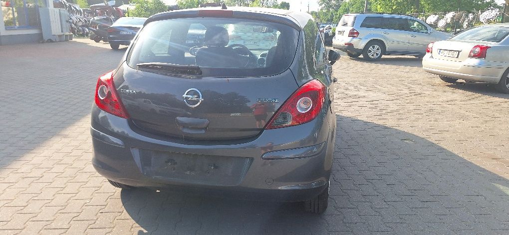 Opel Corsa D cała na części 1.3 CDTi kod z177