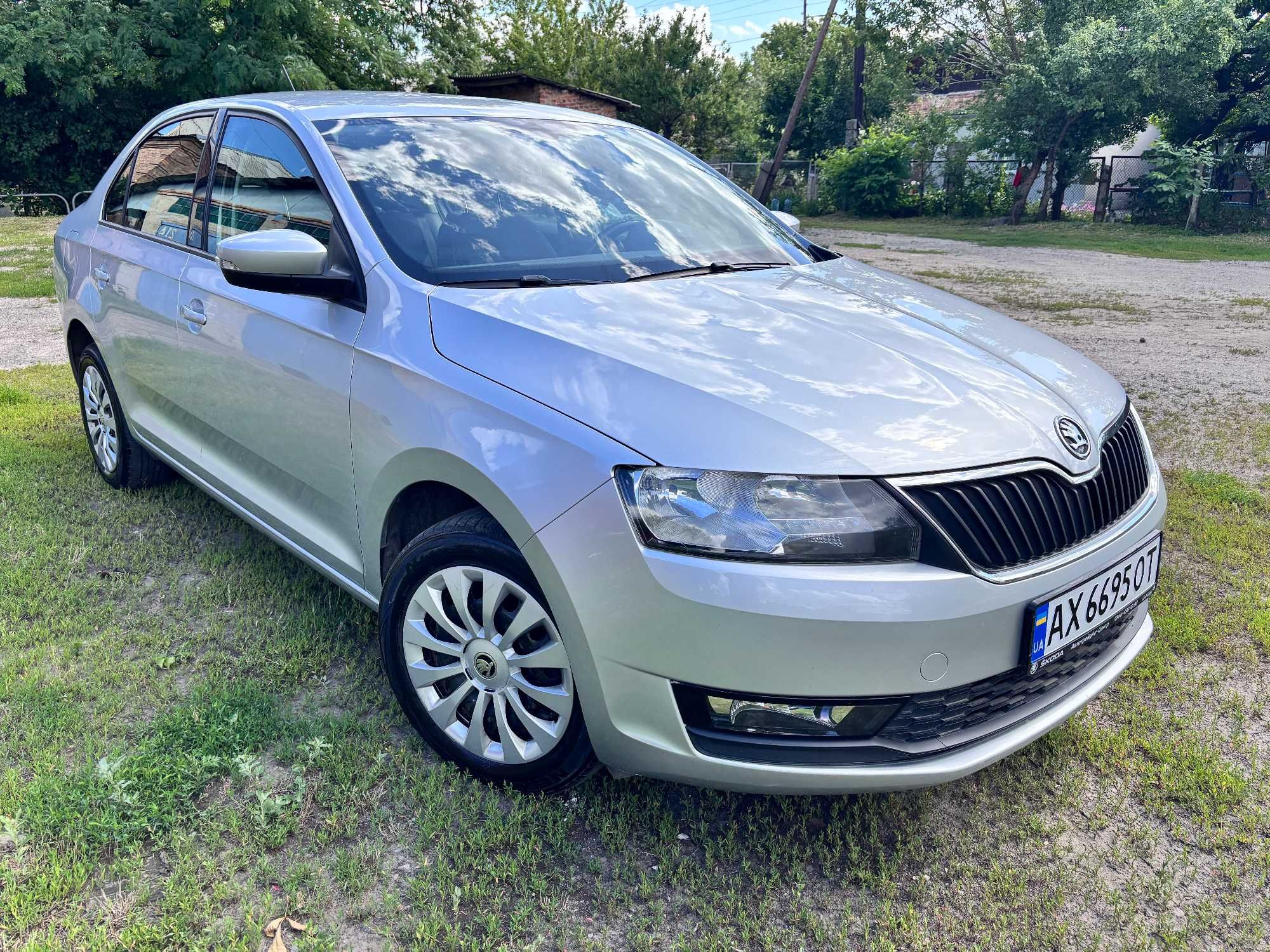 Продам Шкода Рапід Ambition 2018 року, 1,6 бенз, АТ, пробіг 118 200 км