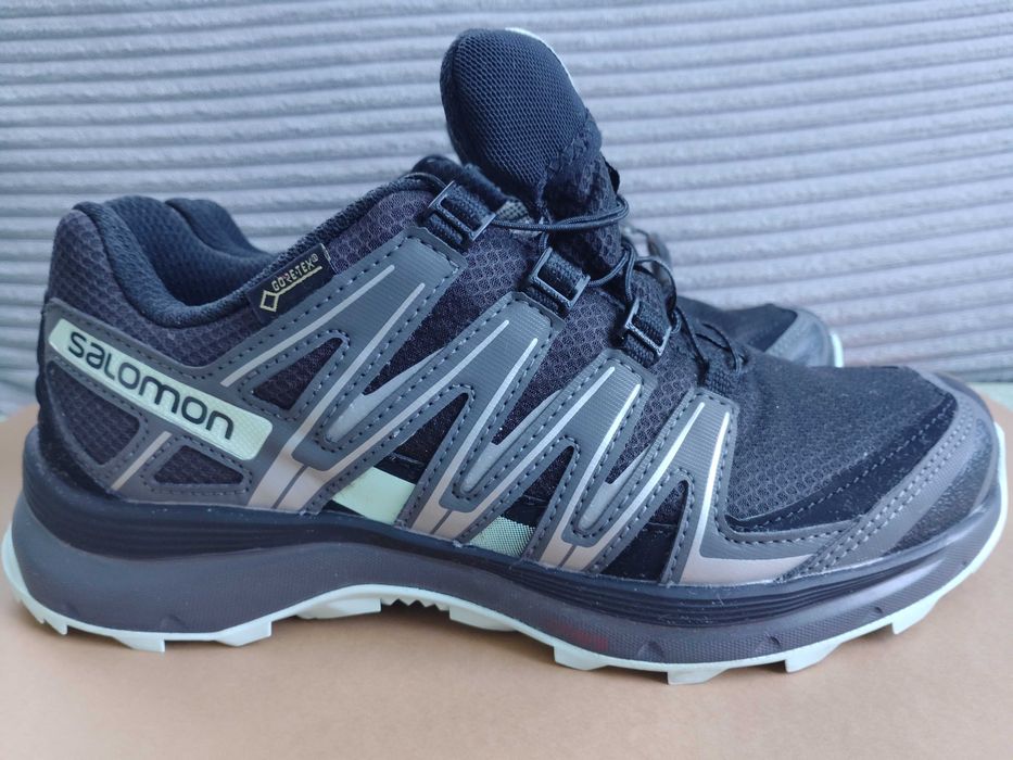 Buty damskie Salomon nowe