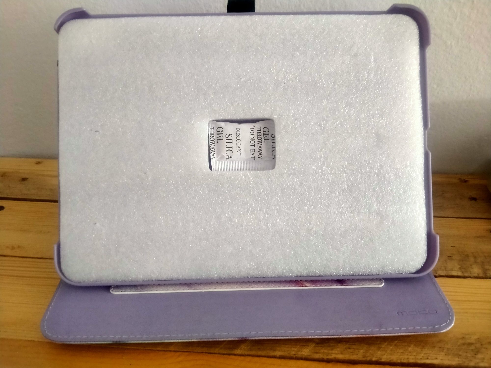 Etui na tablet przekątna 29 cm