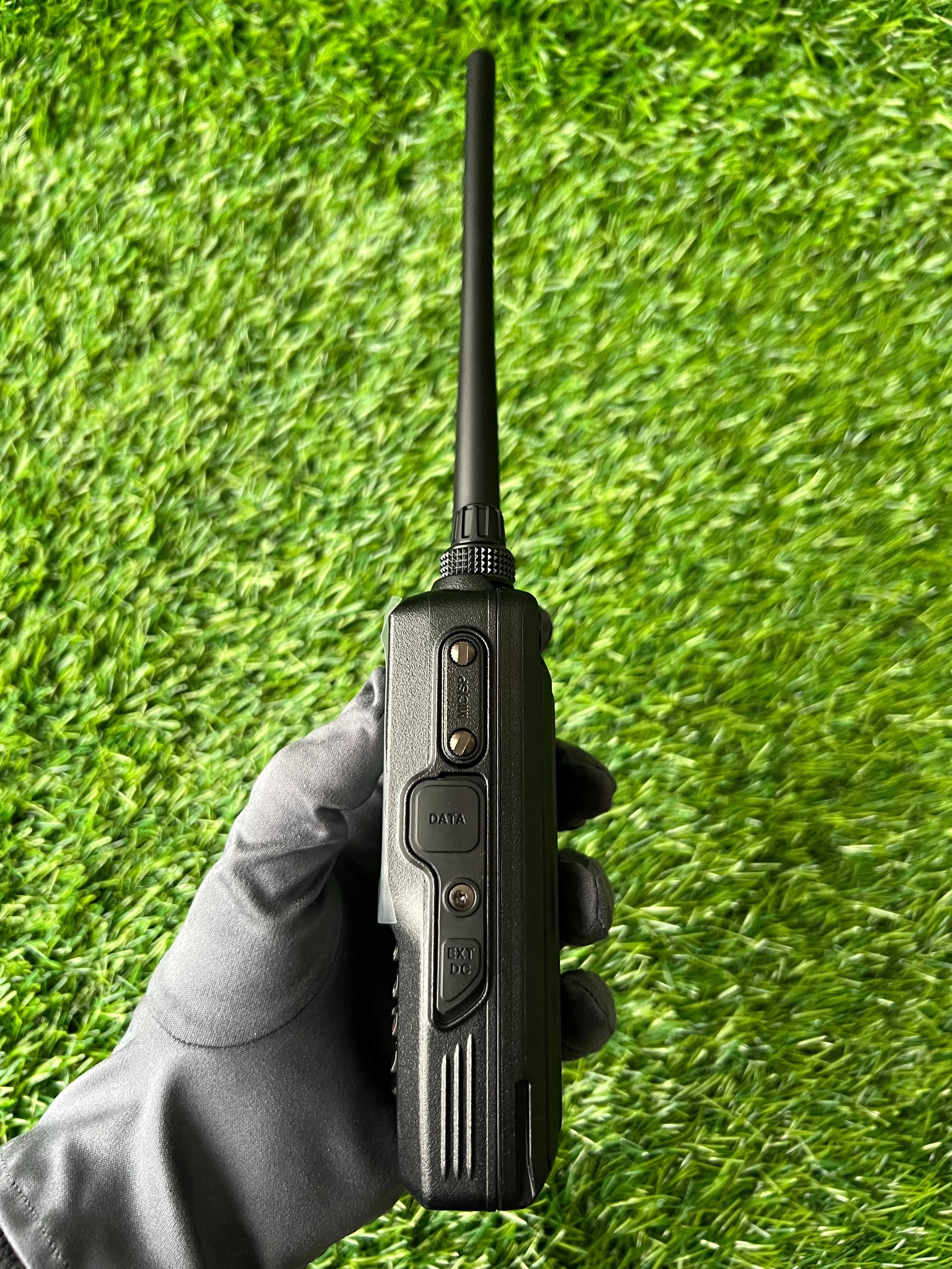 Професійна авіаційна рація Yaesu FTA-750L (Нова)