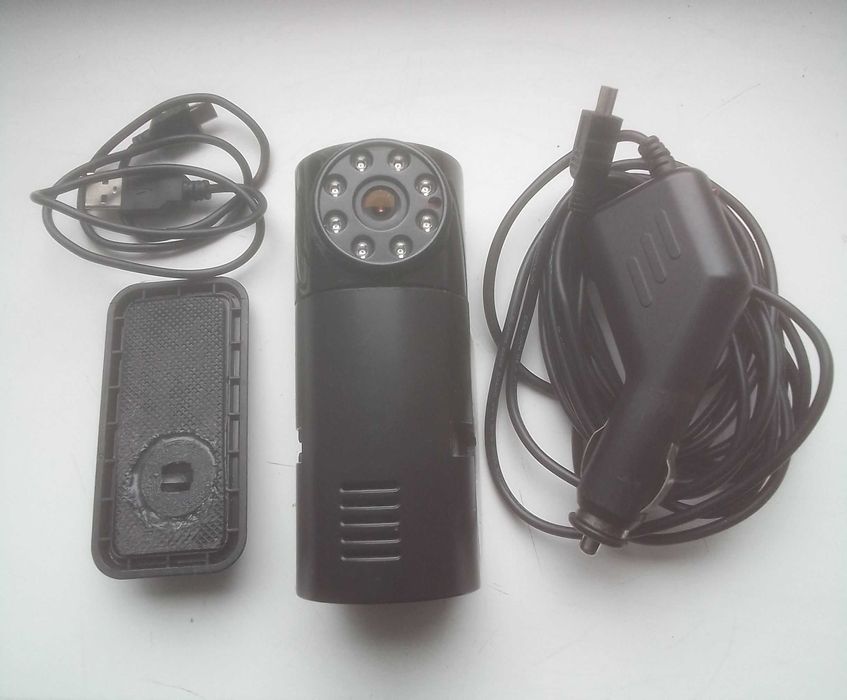 Відеорегістратор для авто