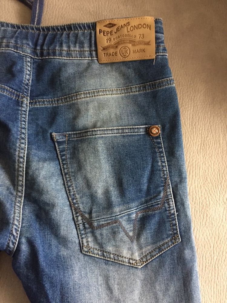 Calças Pepe Jeans