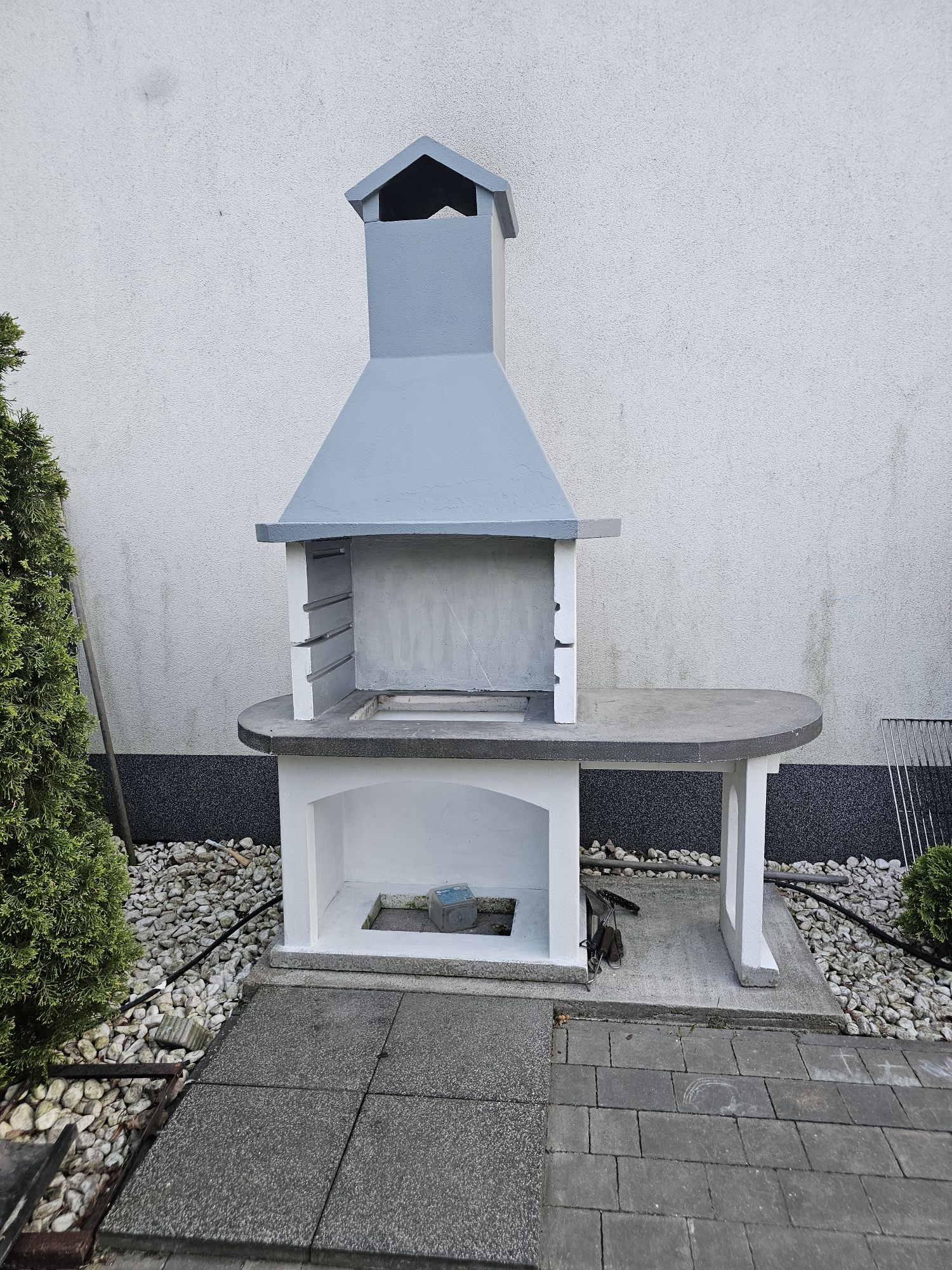 Sprzedam grilla ogrodowego betonowego