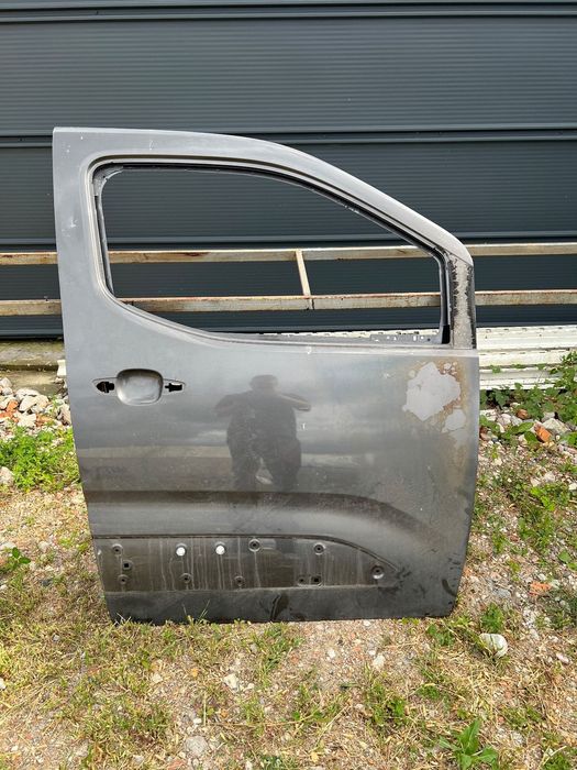 TOYOTA PROACE CITY DRZWI PRZEDNIE PRZÓD PRAWE Combo Berlingo