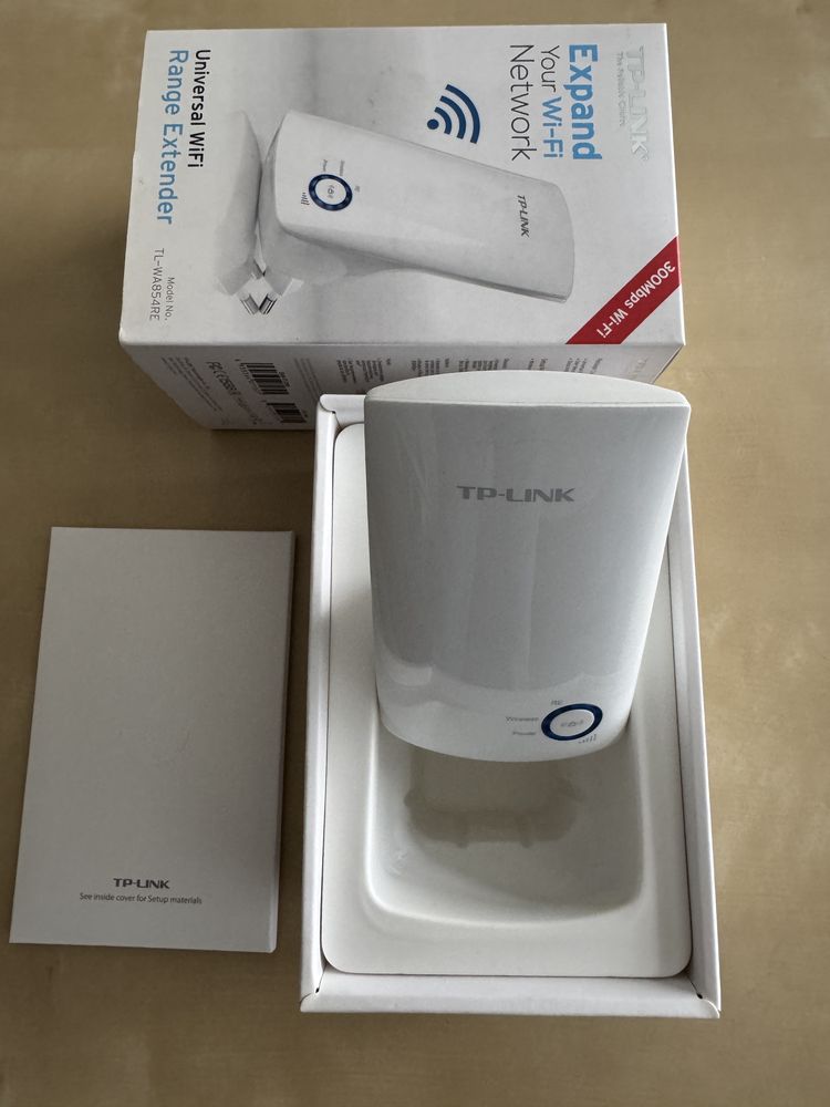 TP-Link Wi-Fi Range Extender TL-WA854RE