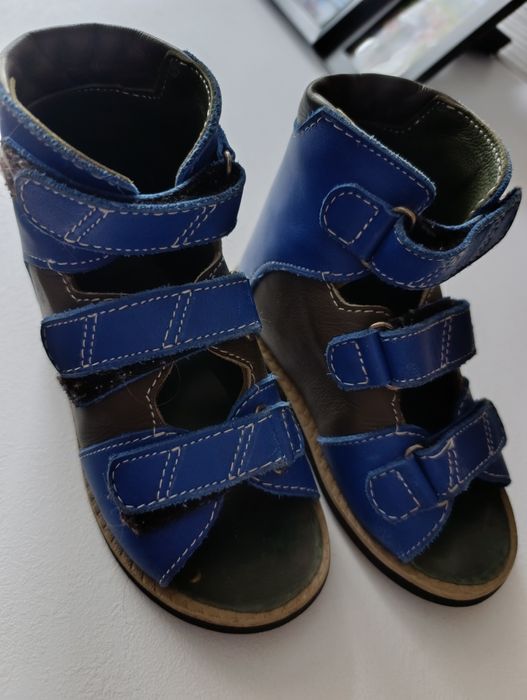 Взуття ортопедичне дитяче