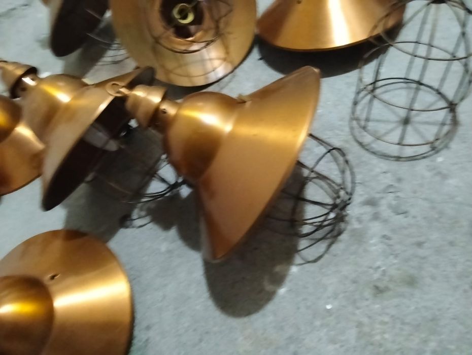 Lampy sufitowe 1 sat. 100 zł