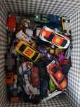 Pojazdy hot wheels i shell
