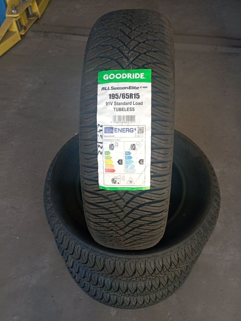 Opony całoroczne 195/65/15 nowe