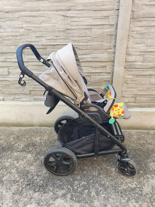 Wózek spacerowy spacerówka Jolie