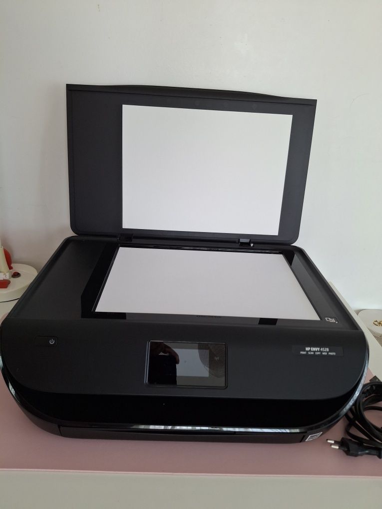 Impressora multifuncional HP ENVY 4528