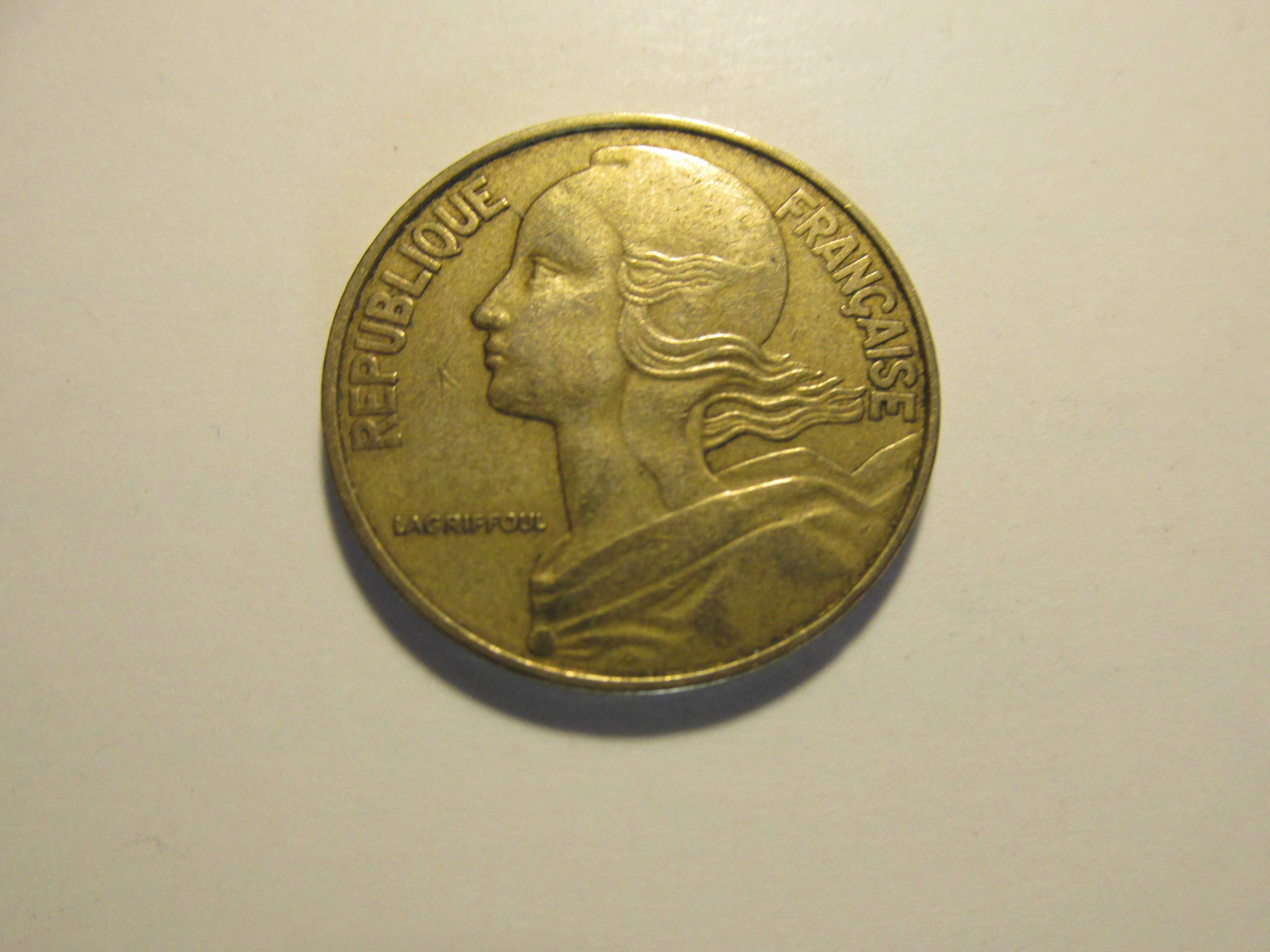 Moneta francuska 20 centimes 1983