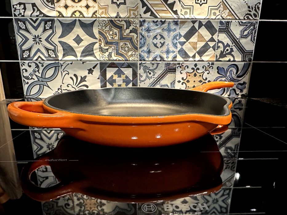 2 patelnie żeliwne Le Creuset mała i duża