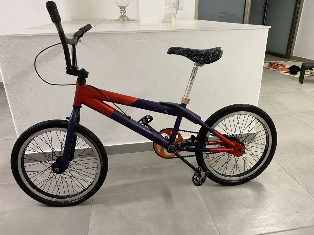 Bicicleta bmx boa