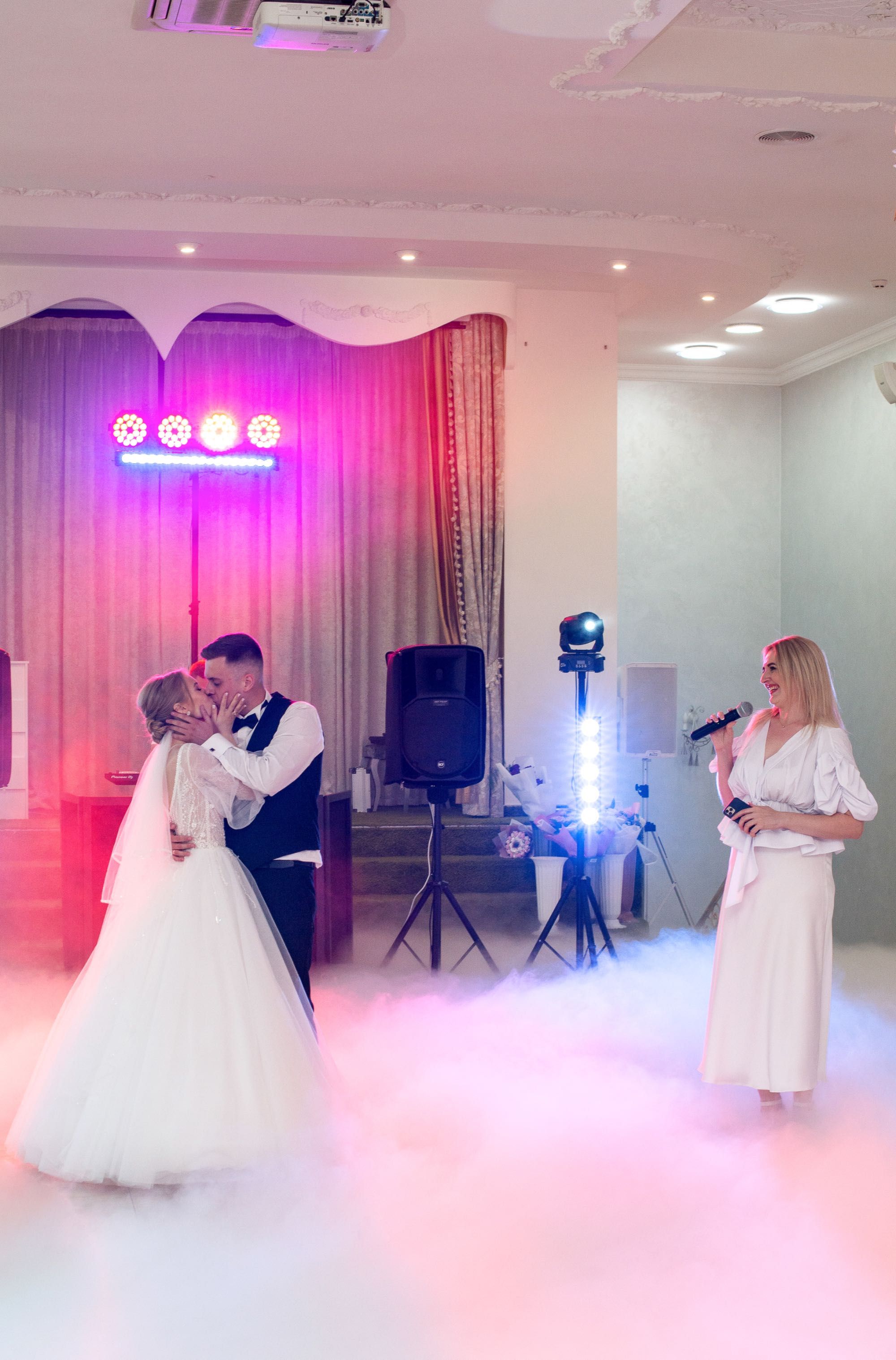Ведуча на Ваше свято, Dj, спецефекти