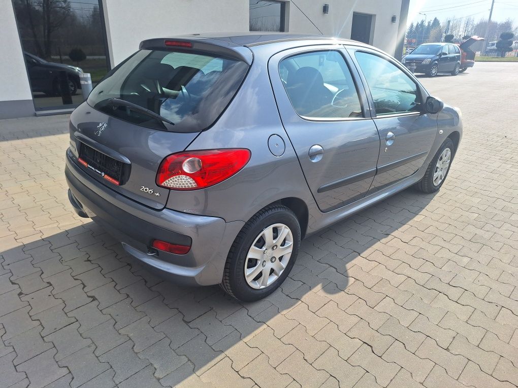 Peugeot 206+ *2010*Klima