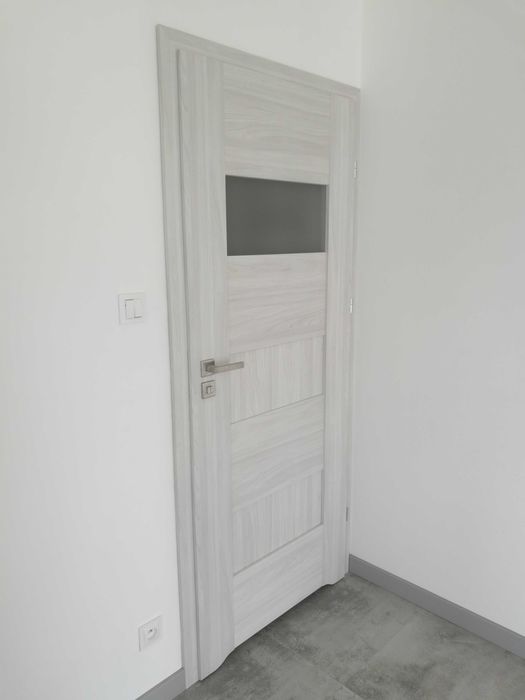 Drzwi wewnętrzne-łazienkowe Solte-wiaz syberyjski 70 cm (prawe)