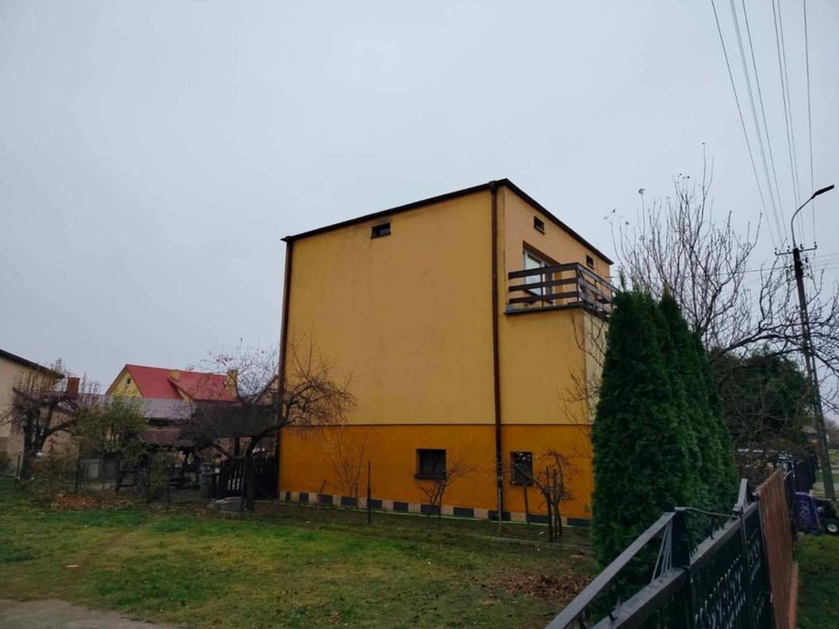 czyszczenie fasad szklanych elewacji  kostki brukowej witryn