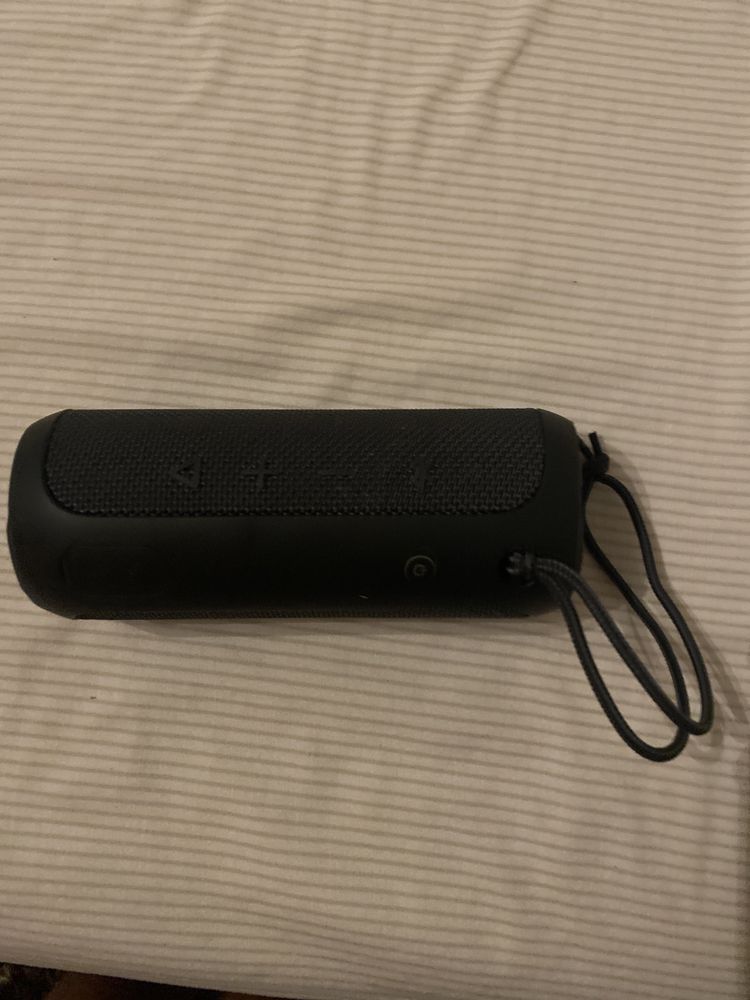 Jbl flip essential