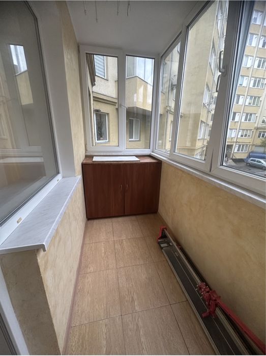 Продається затишна 1к кв., на Каскаді, вул. Симоненка