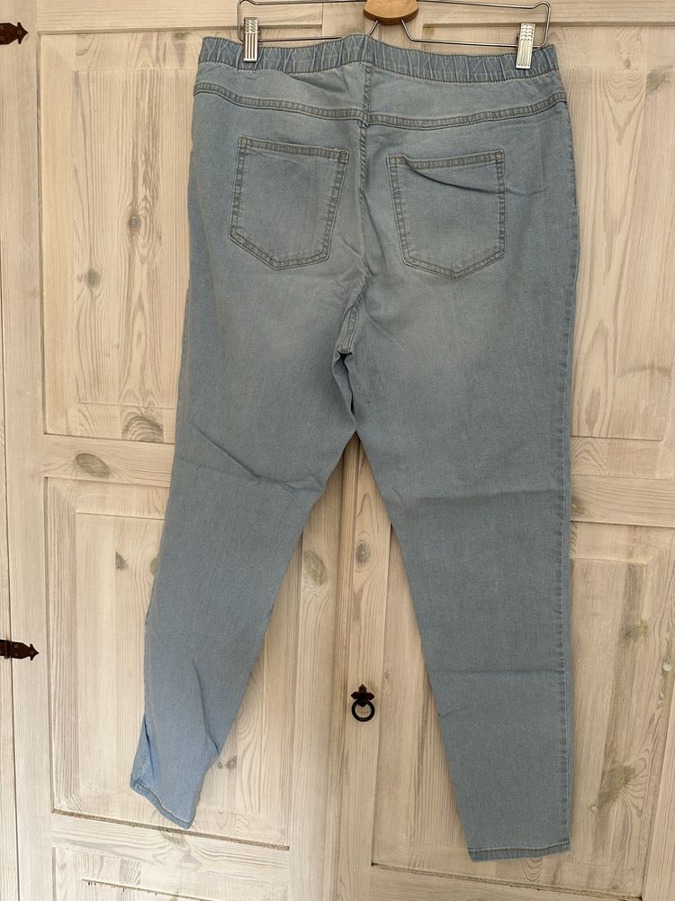 NOWE Jegginsy, jeansy, rurki C&A, r. 46