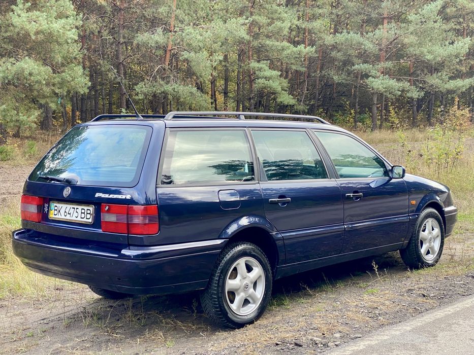 Volkswagen Passat B4 універсал пассат фольксваген
