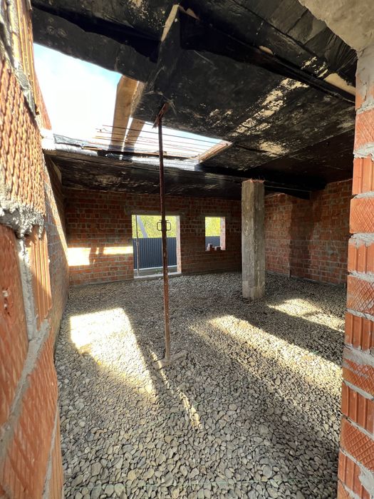 Продається будинок-дуплекс на Мальованці - 10 хвилин від Центру