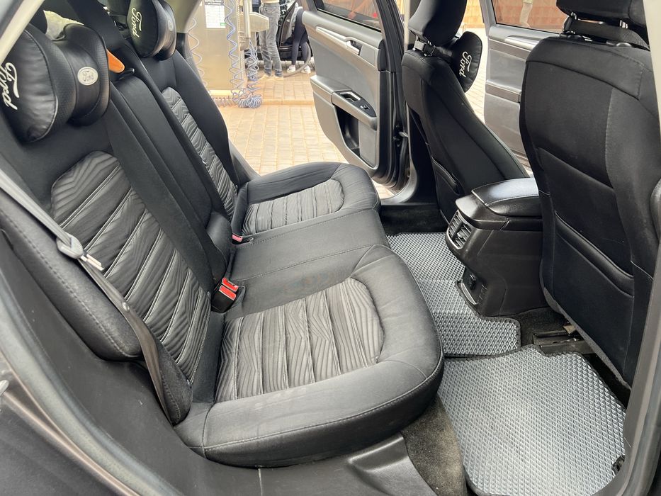 Ford Fusion se 2.5 газ/бенз 2016