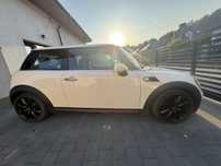 MINI ONE z szyberdachem 2010