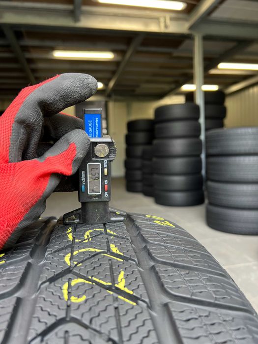 Opony zimowe 225/40/R19 Pirelli Sottozero 3 - 2 sztuki