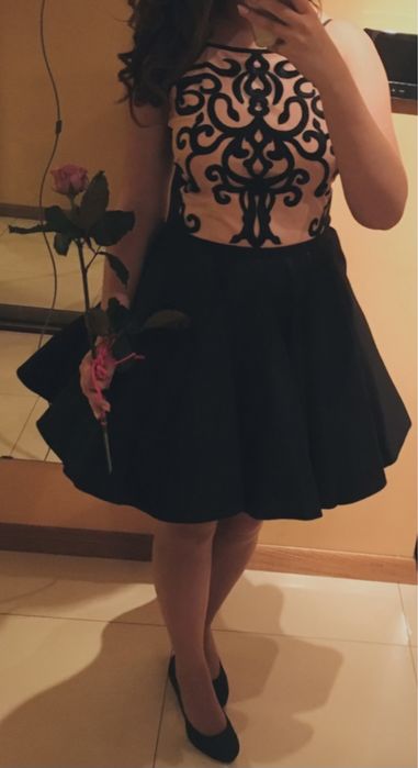 Sukienka firmy  Lou rozmiar L