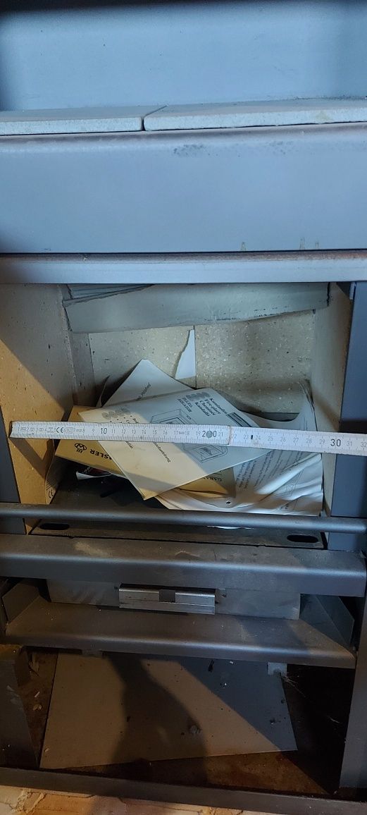 Продам Каміна ,піч буржуйка ніразу вкористувані небув .