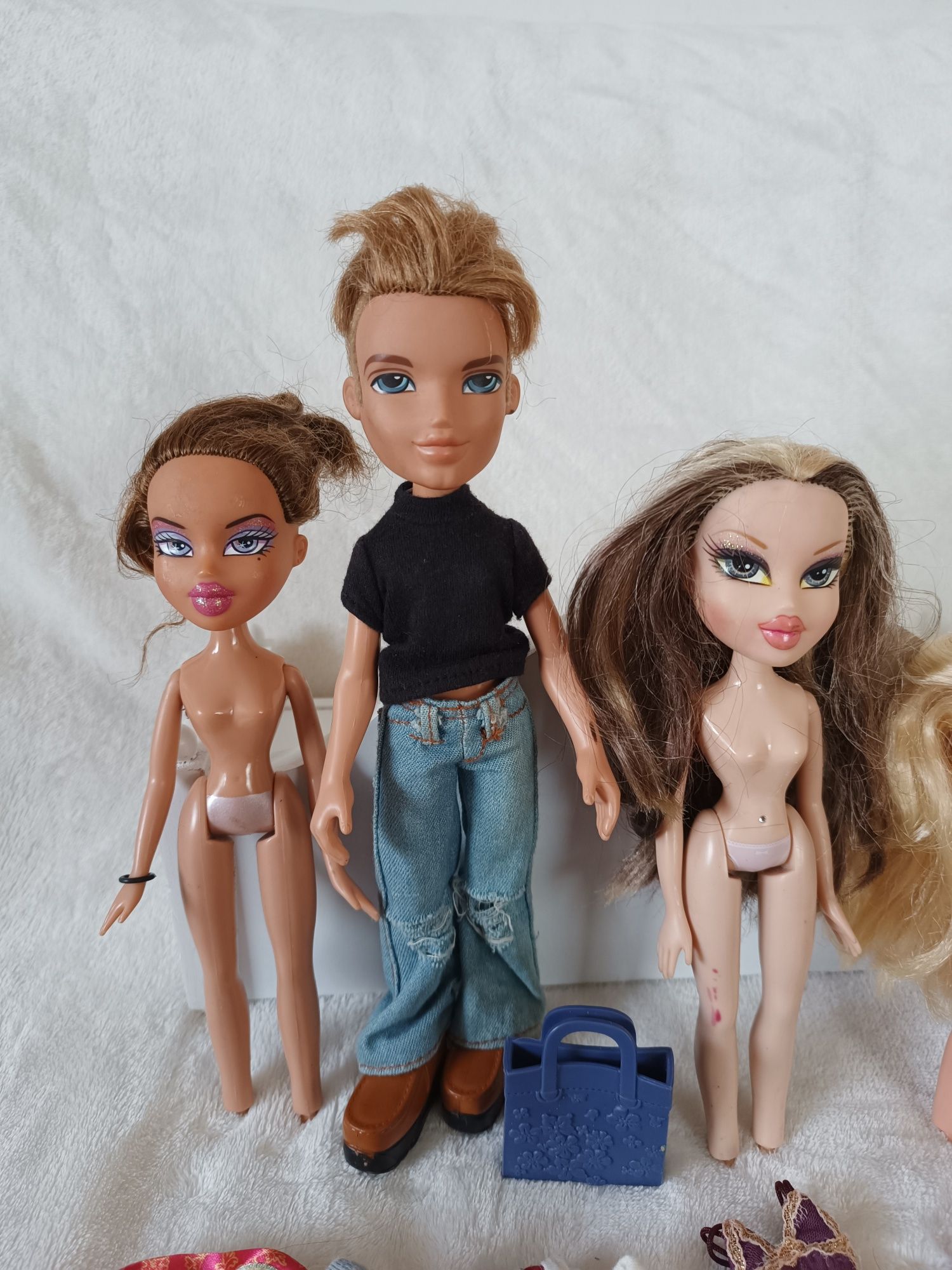 Lalki Bratz lalka MGA vintage 2001 , 2002 boyz chłopak akcesoria ubran