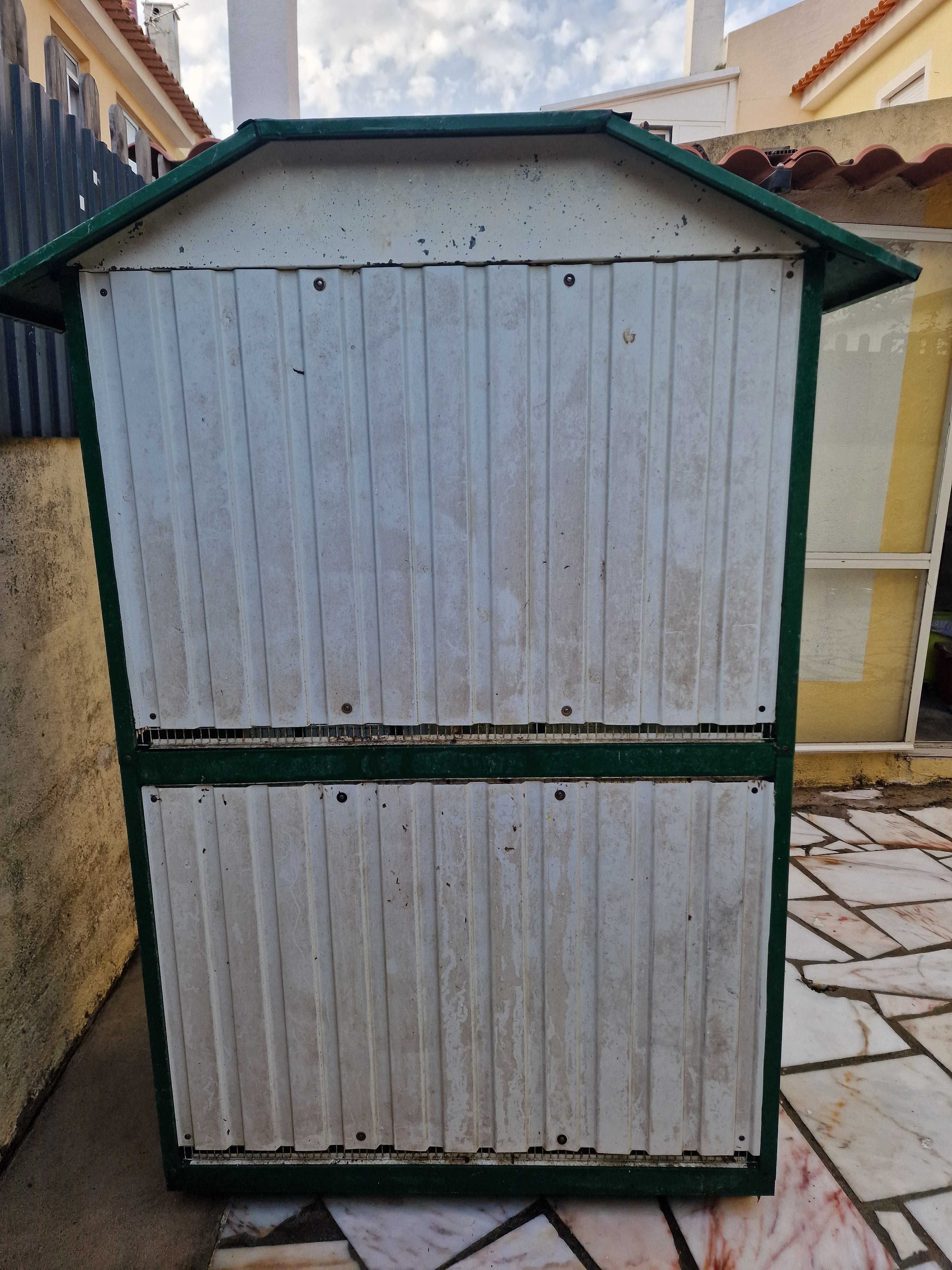 Viveiro quádruplo para aves