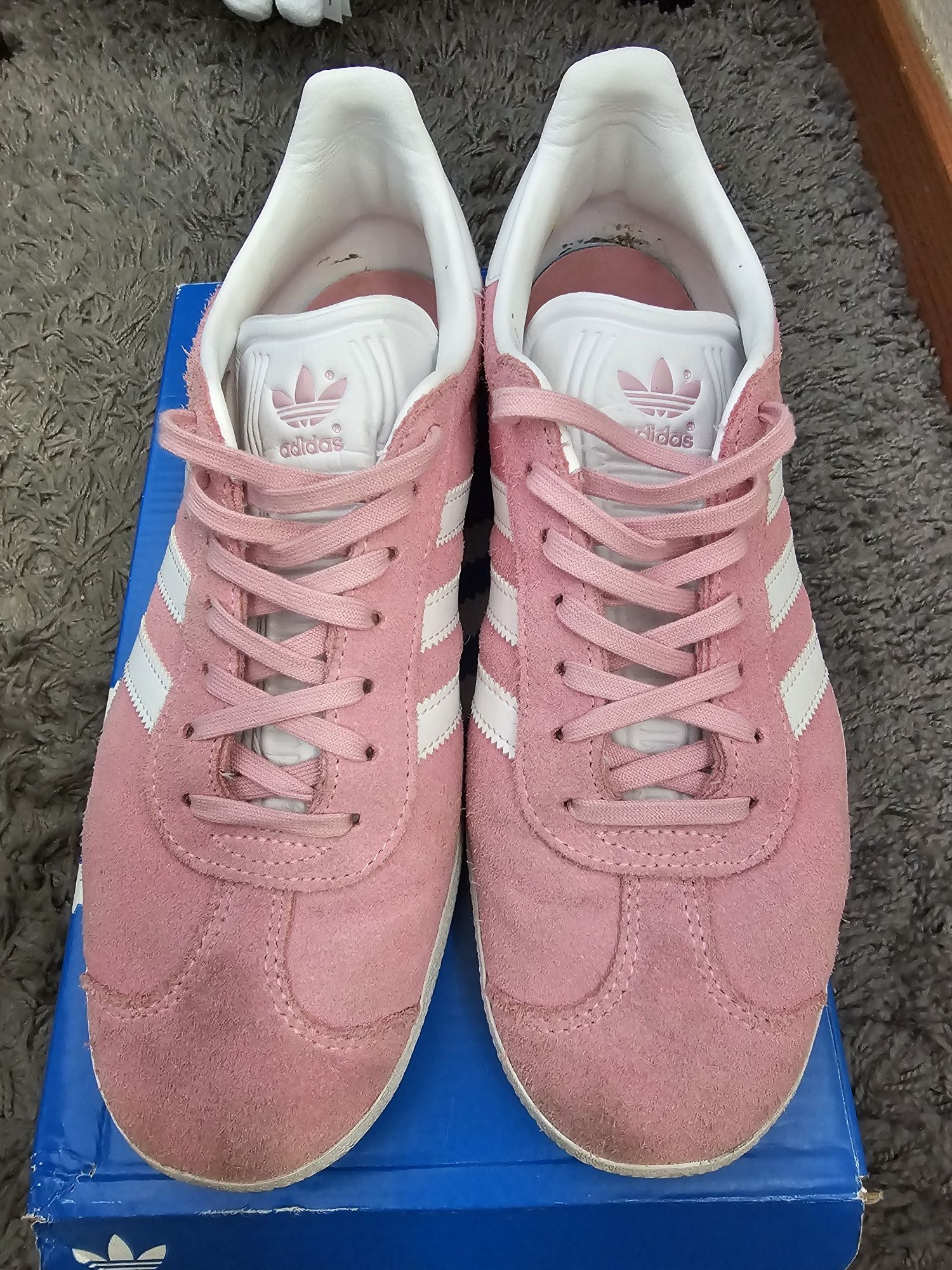 Ténis Gazelle Rosa