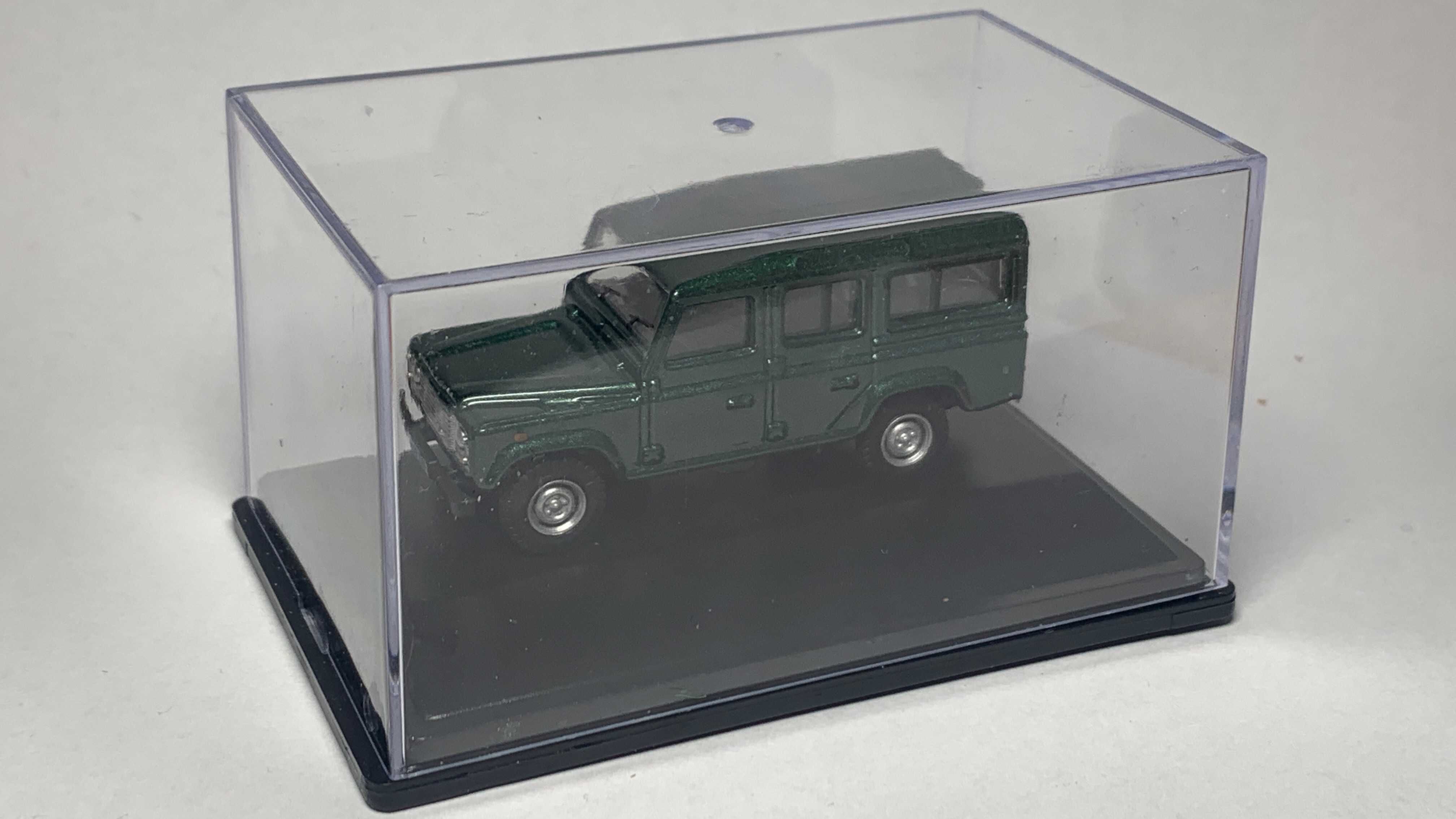 Land Rover Defender Model Kolekcjonerski 1:76