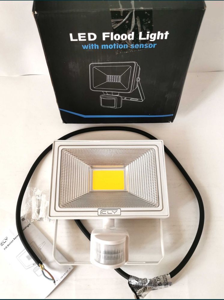 Halogen 50W Reflektor LED Naswietlacz CLY Czujnik Biaty Ciepty