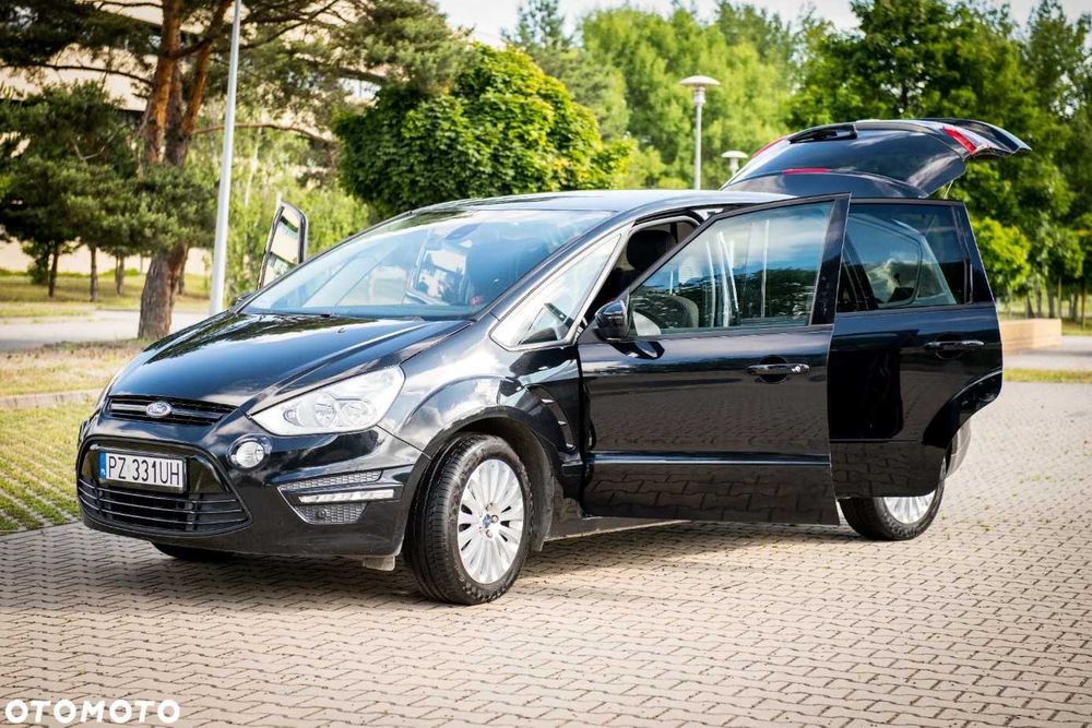 Ford S-Max 2011 po FL benzyna 145 KM krajowy
