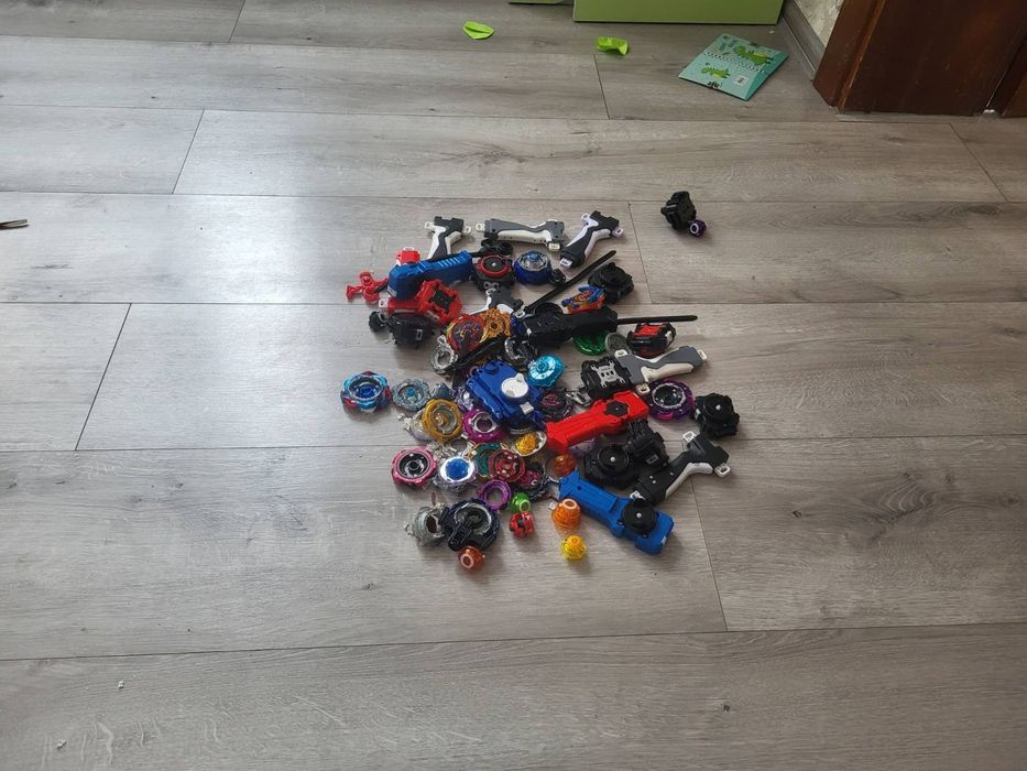 Багато блейблейд 1000грн