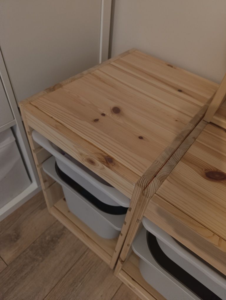 Sprzedam zestaw mebli Trofast Ikea z pojemnikami stan bardzo dobry