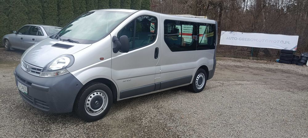 Bus do wynajęcia 9 osobowy klima tarnobrzeg stalowa wola sandomierz